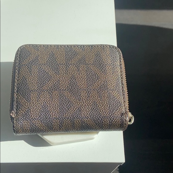 Michael kors wallet - Picture 2 of 3